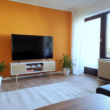 Appartement Family-apartment Mit Balkon, Kueche, Parkplatz & Waschmaschine *